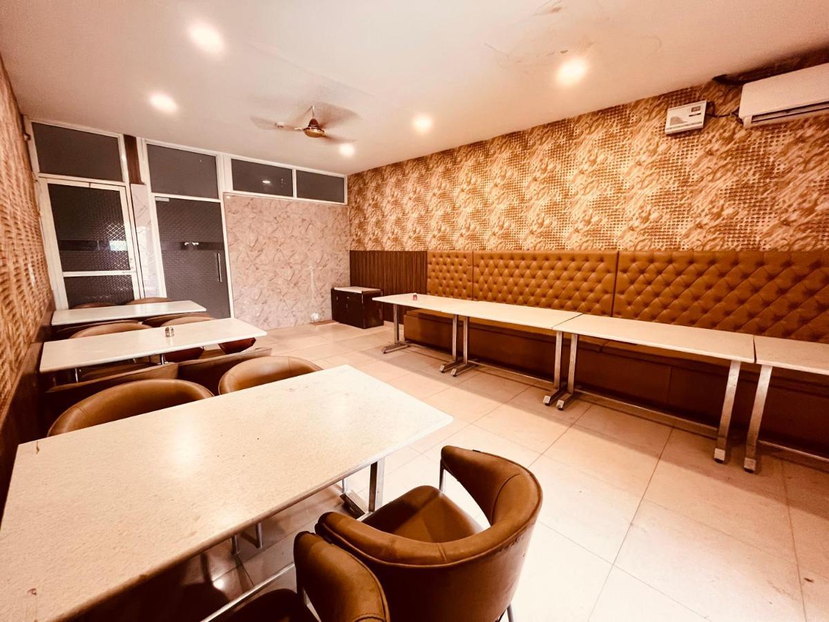 Hotel Pearl Grand, Zirakpur - Top Rated & Most Awarded Property In Tricity Chandigarh Exterior photo