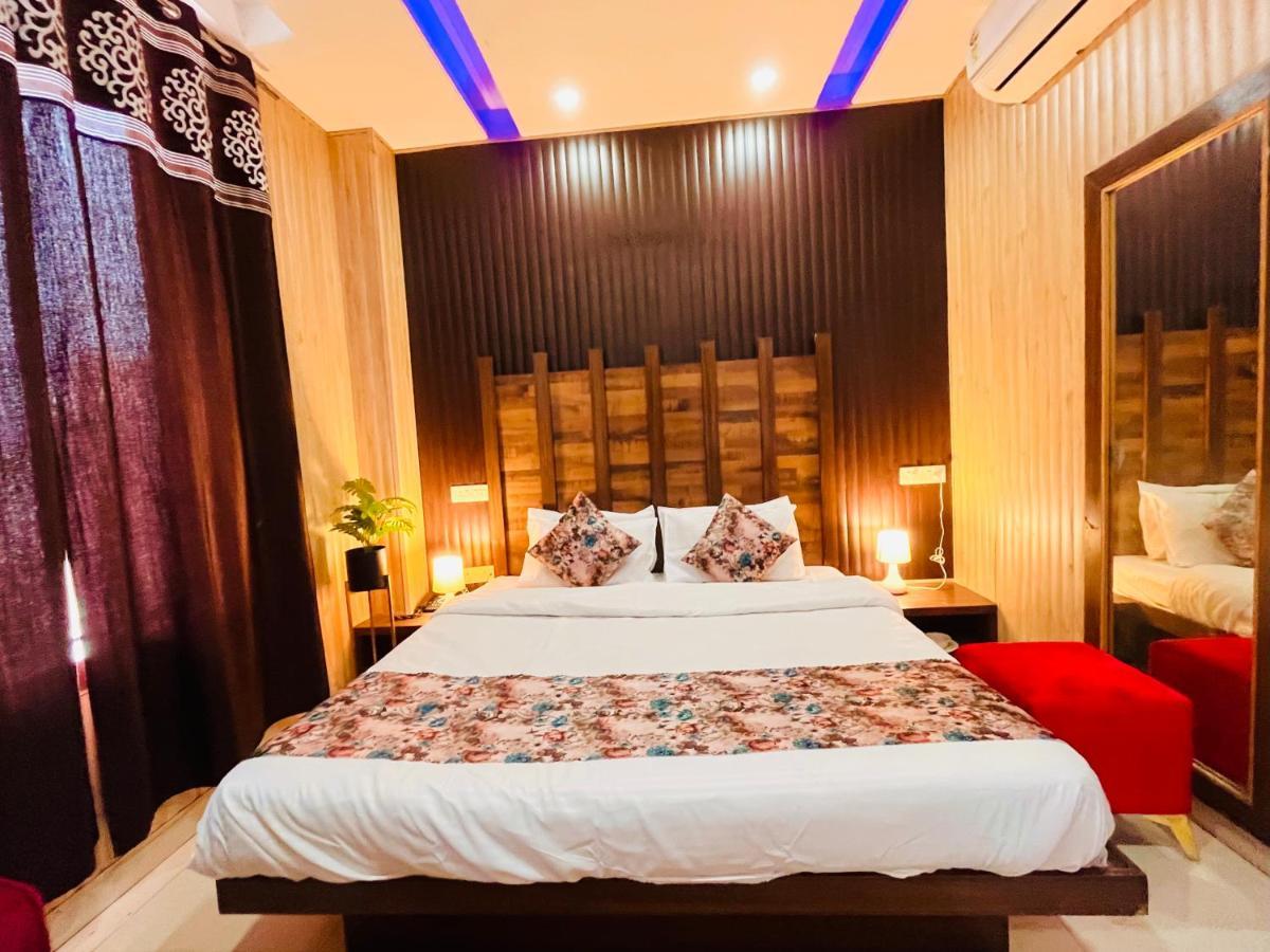 Hotel Pearl Grand, Zirakpur - Top Rated & Most Awarded Property In Tricity Chandigarh Exterior photo
